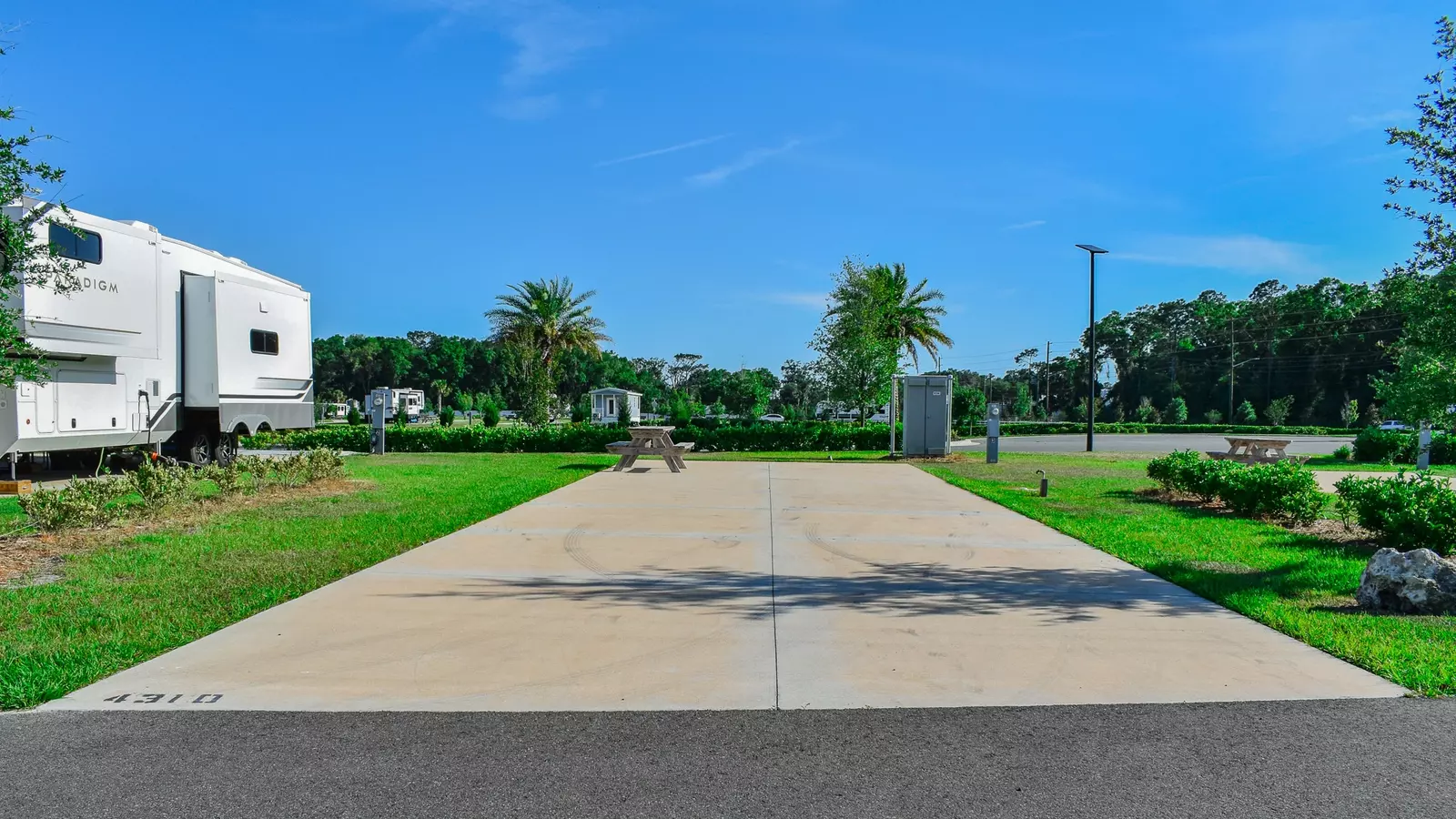 Deluxe Site CR 003