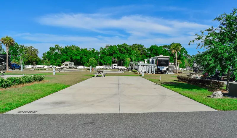 Deluxe Site CR 106