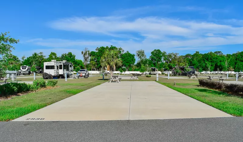 Deluxe Site CR 114