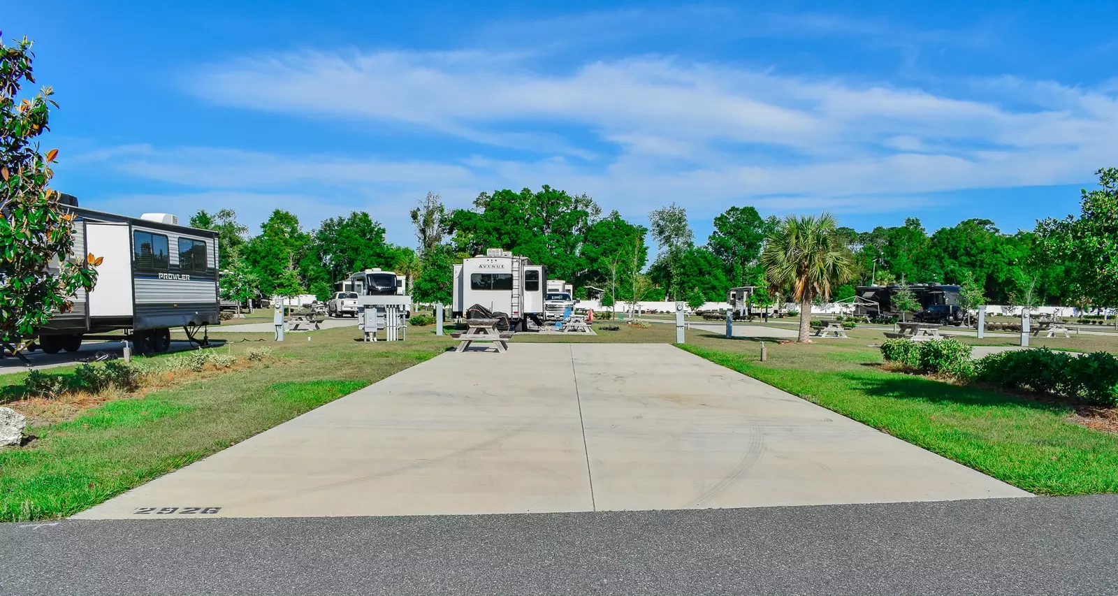 Deluxe Site CR 115