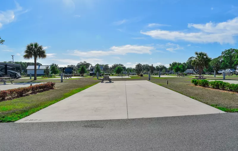 Deluxe Site CR 128