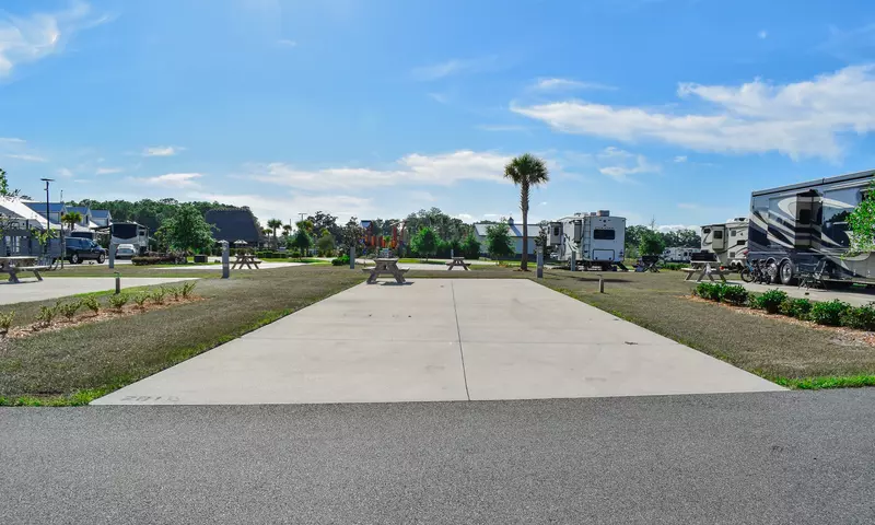 Deluxe Site CR 134