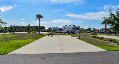 Deluxe Site CR 179