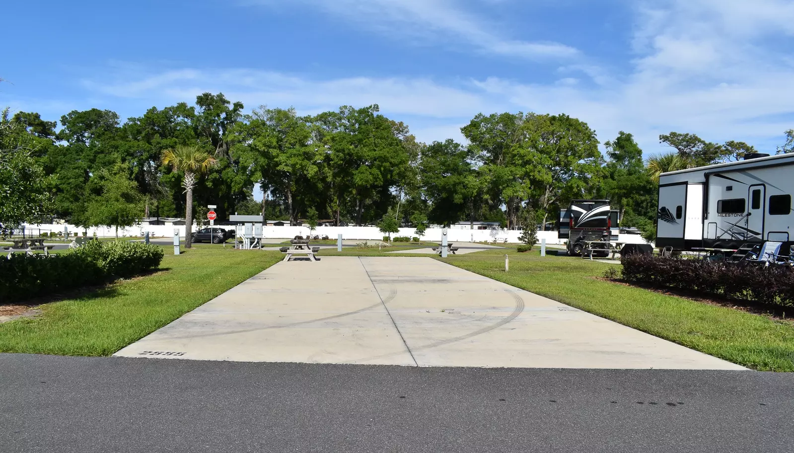 Deluxe Site CR 261