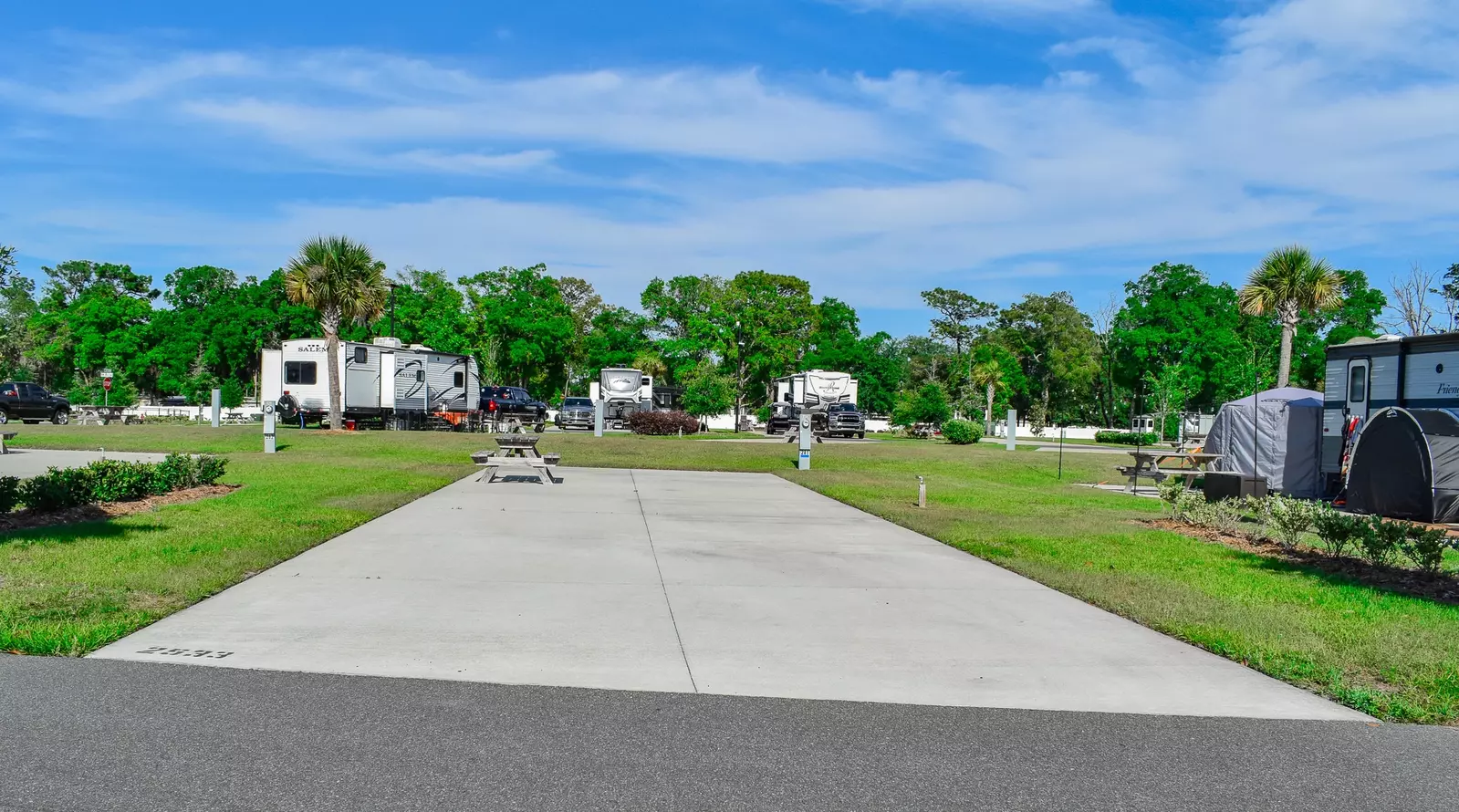 Deluxe Site CR 281