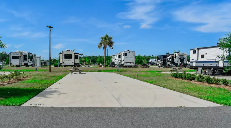 Deluxe Site CR 326