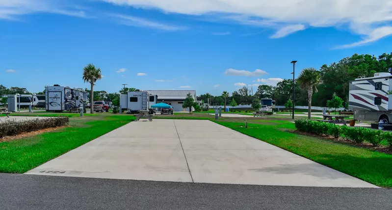 Deluxe Site CR 356