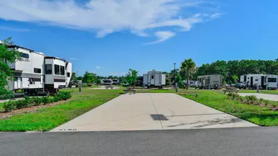 Deluxe Site CR 402
