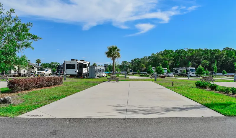 Deluxe Site CR 405