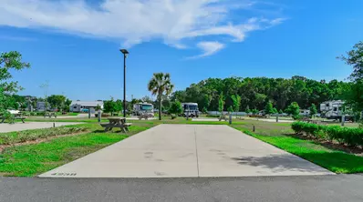 Deluxe Site CR 407