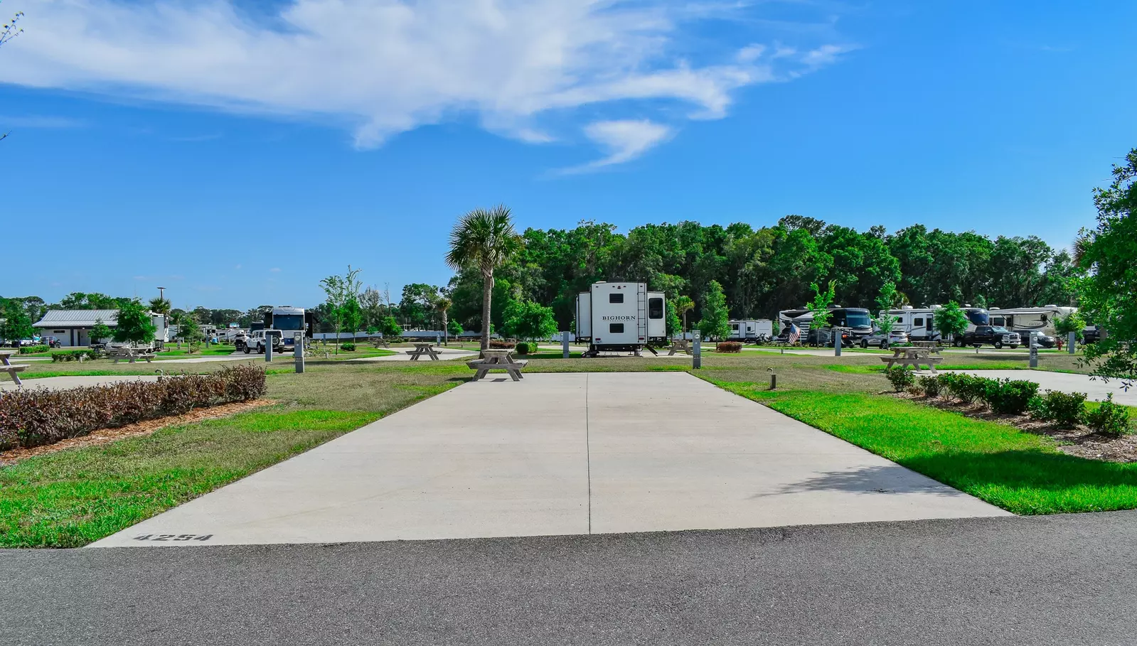 Deluxe Site CR 409