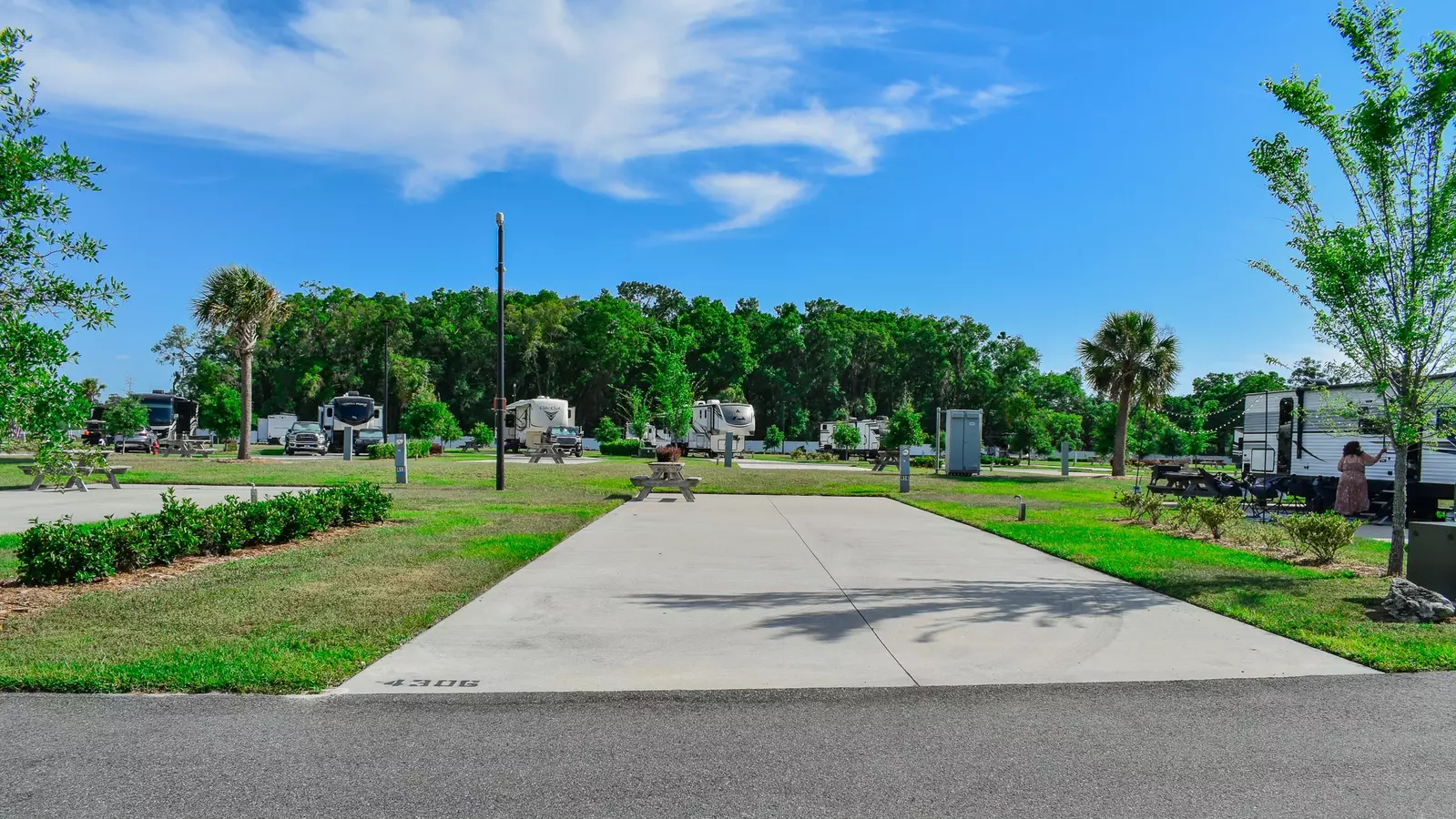 Deluxe Site CR 414