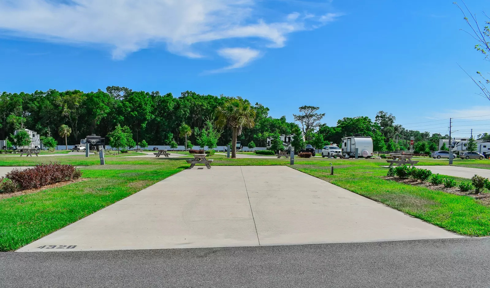 Deluxe Site CR 417