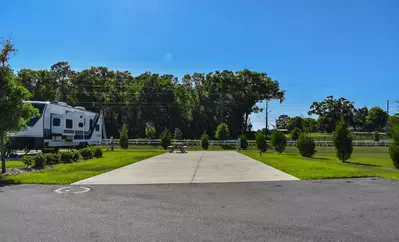 Deluxe Site CR 483